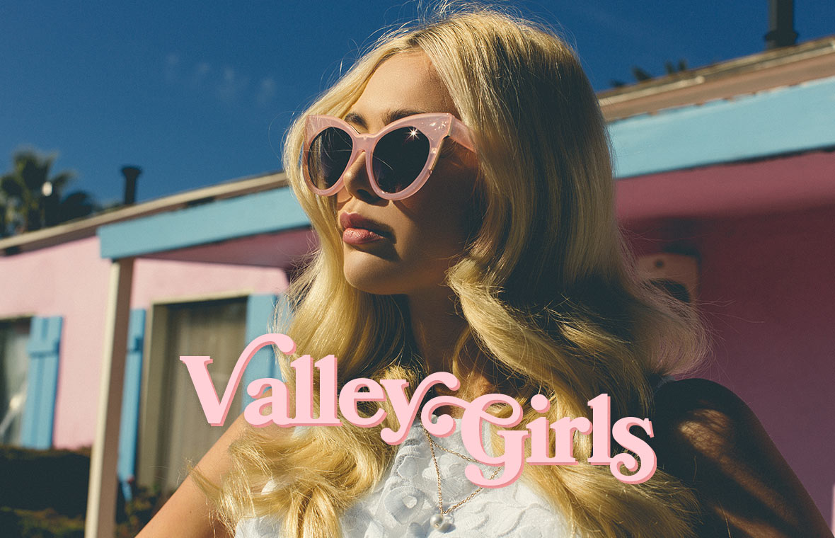 In the Valley Lookbook | Florals, Lace and Pastel Clothing | Tobi